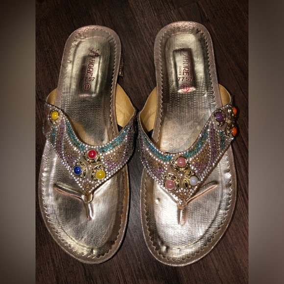 Set of 2 Flip Flops (1 gold, 1 silver); see photos for measurements - Picture 7 of 15